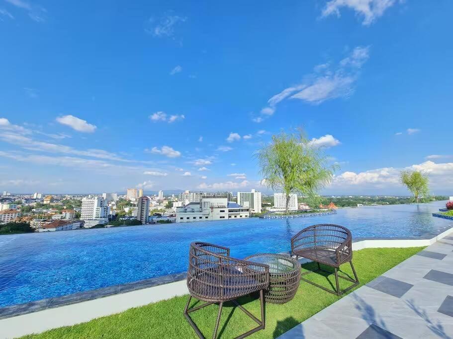 Astra Sky River High Floor,3 Bedrooms 97㎡ 山景房带浴缸 Chiang Mai Bagian luar foto