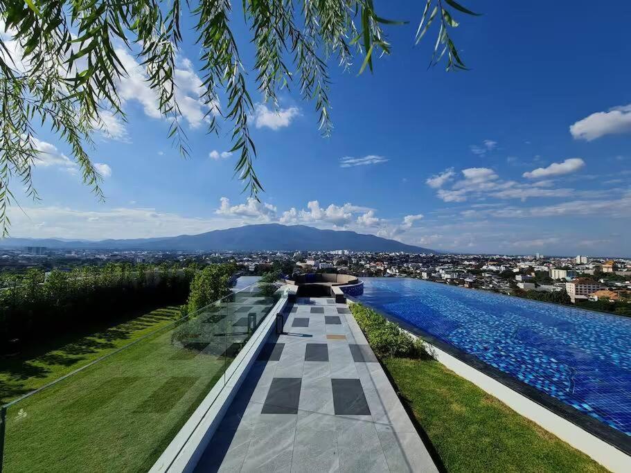 Astra Sky River High Floor,3 Bedrooms 97㎡ 山景房带浴缸 Chiang Mai Bagian luar foto